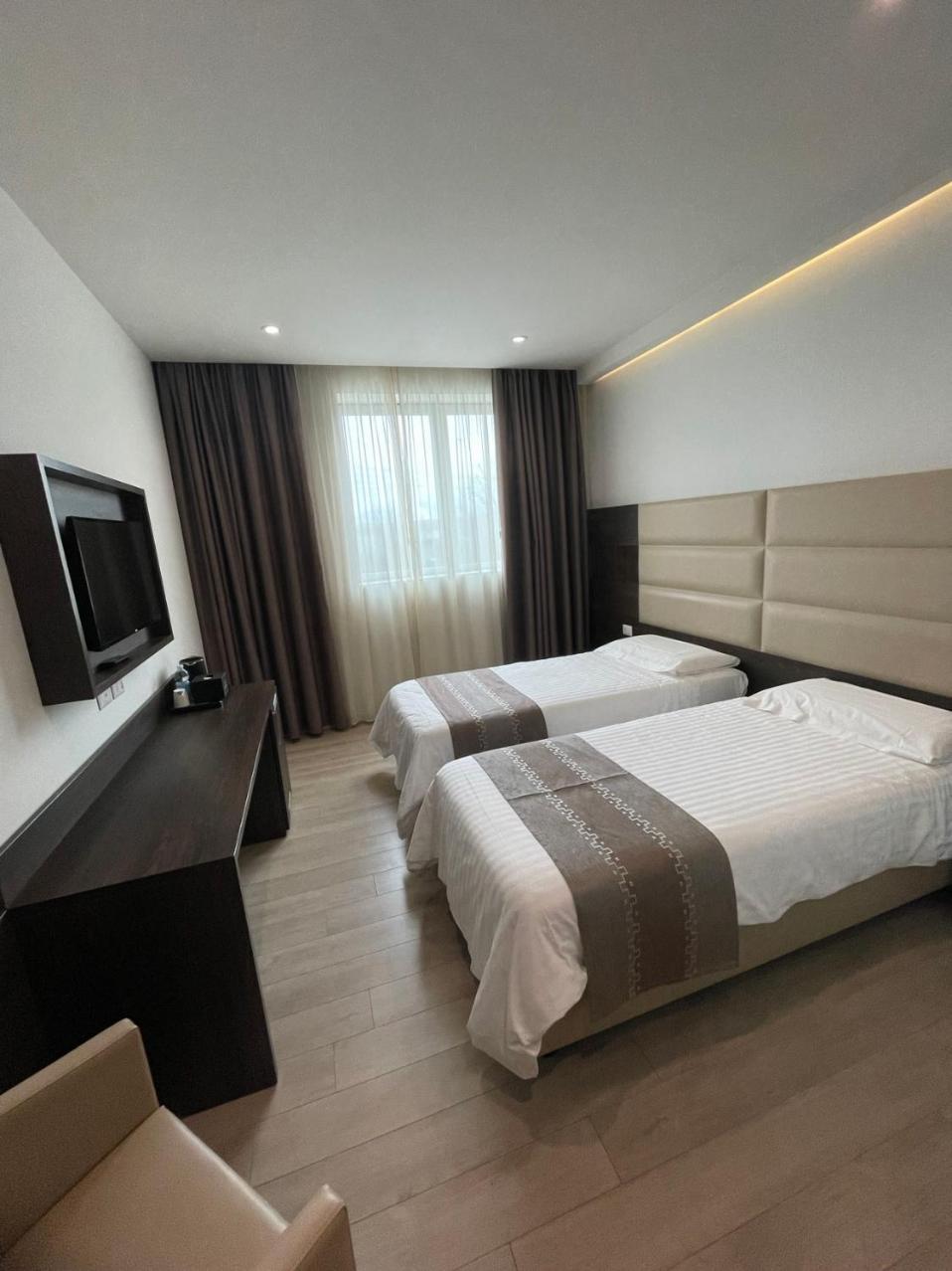 Hotelluxuryprato Экстерьер фото